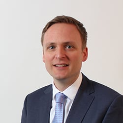 Alasdair Mackinnon