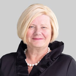 Suzanne Kingston