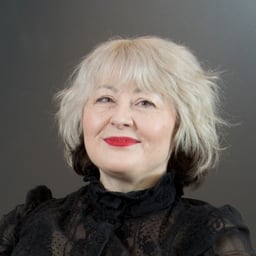 Nina Taylor