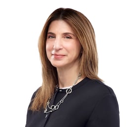 Lara Nathans