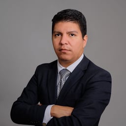 Iván Flores