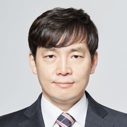 Hoan Ku Lee