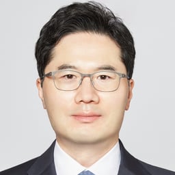 Sung Hyun Ryoo