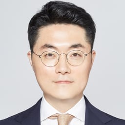 Dong Seok Woo