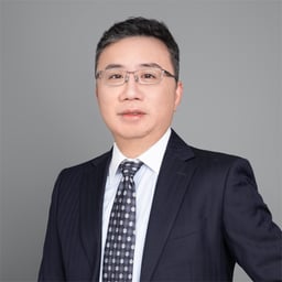 Lixin Huang