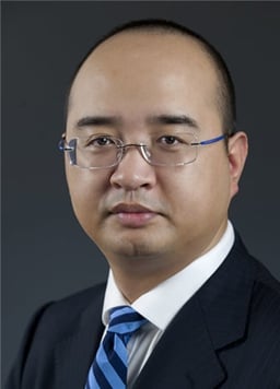 Raymond  Li