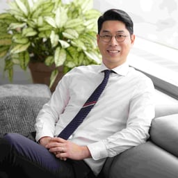 Dongsuk Shin