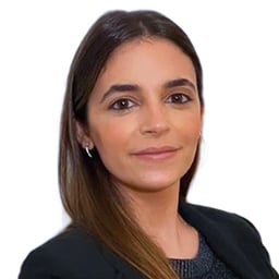 Flávia Stievani